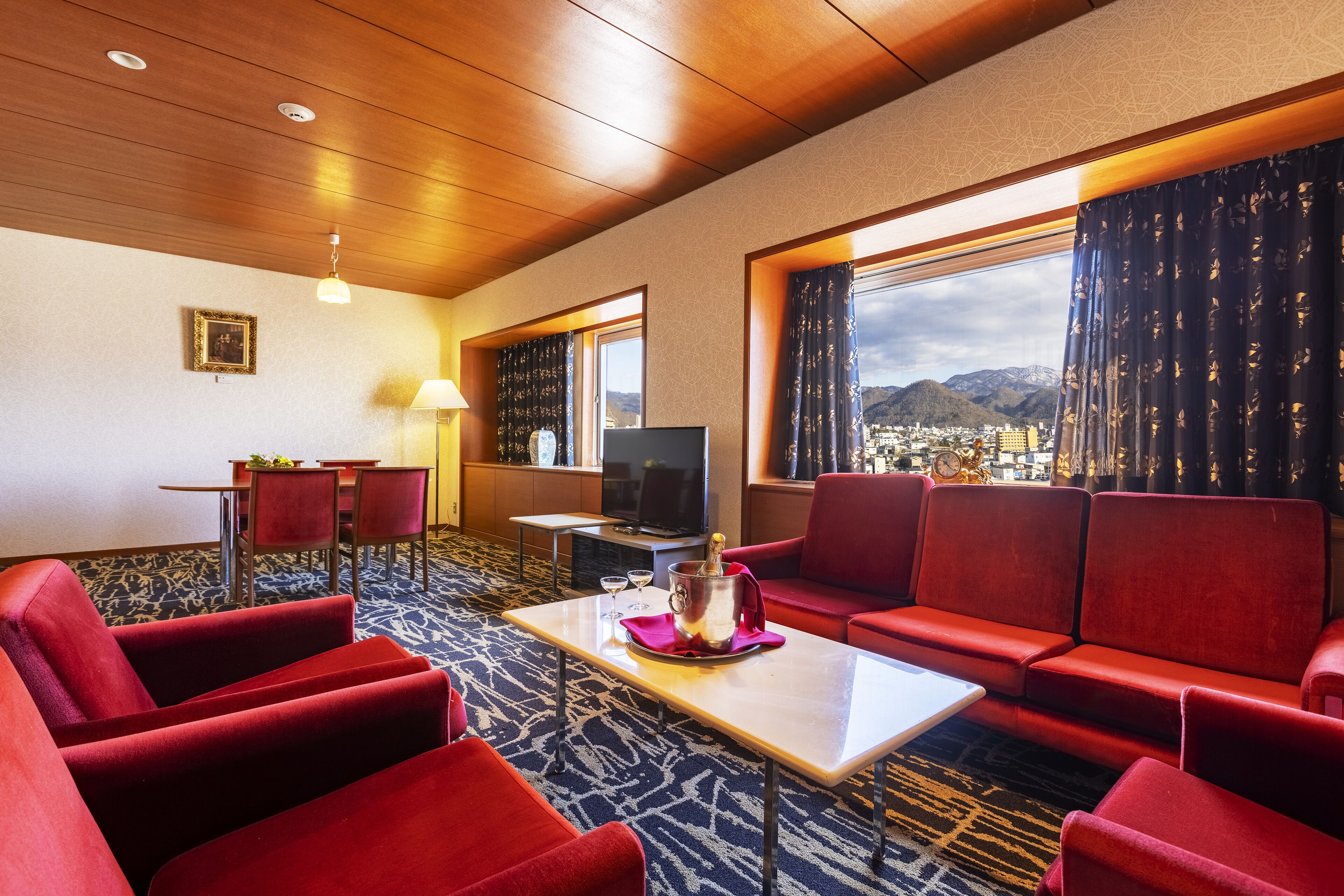 deluxe suite | view from room