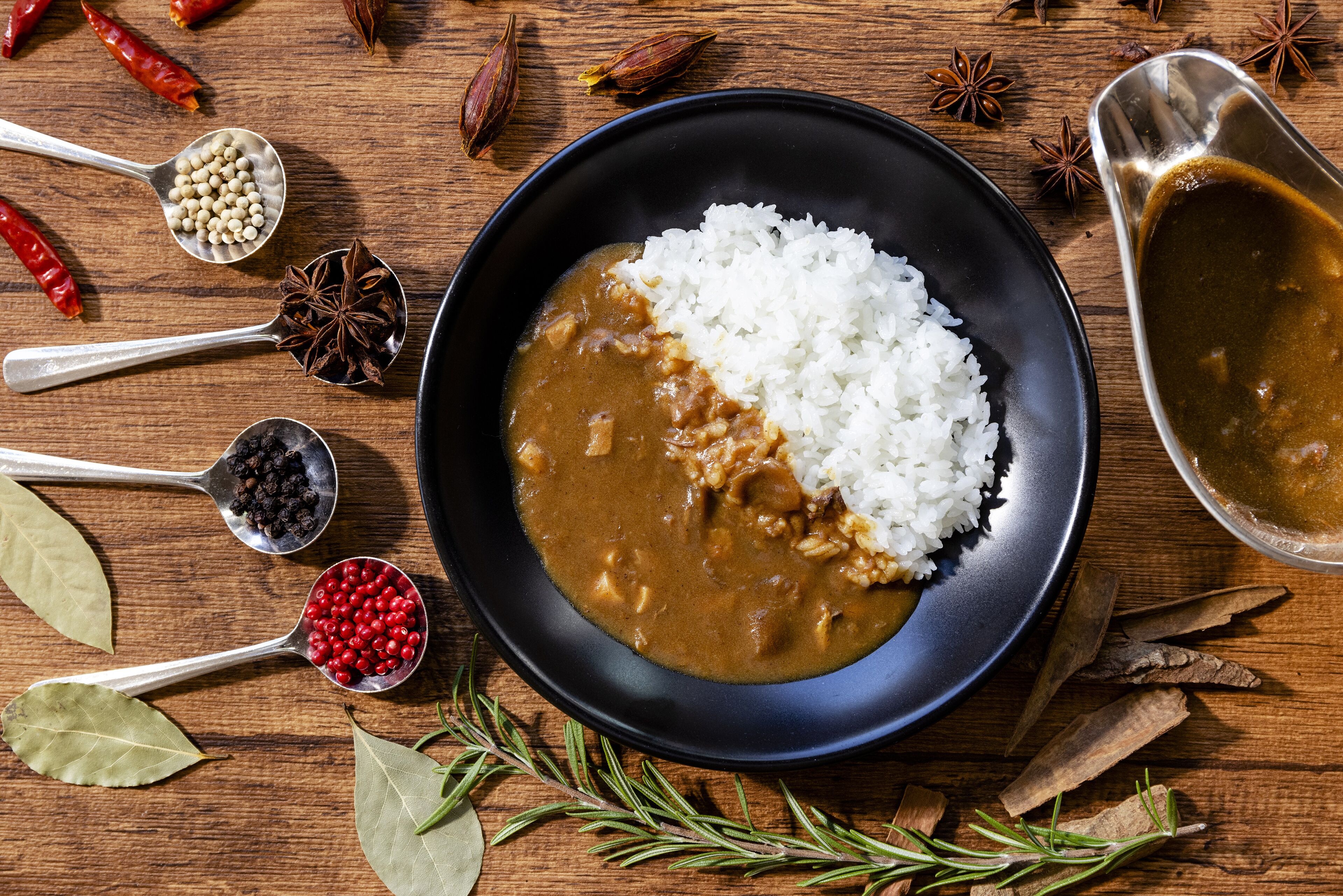 daily buffet breakfast (jpy 2200 per person)