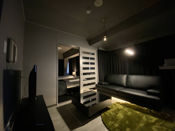 Quadruple Room, Non Smoking (See host's email for check in details) | Living area | Flat-screen TV - Randor Residence Tokyo Classic (Tokyo)