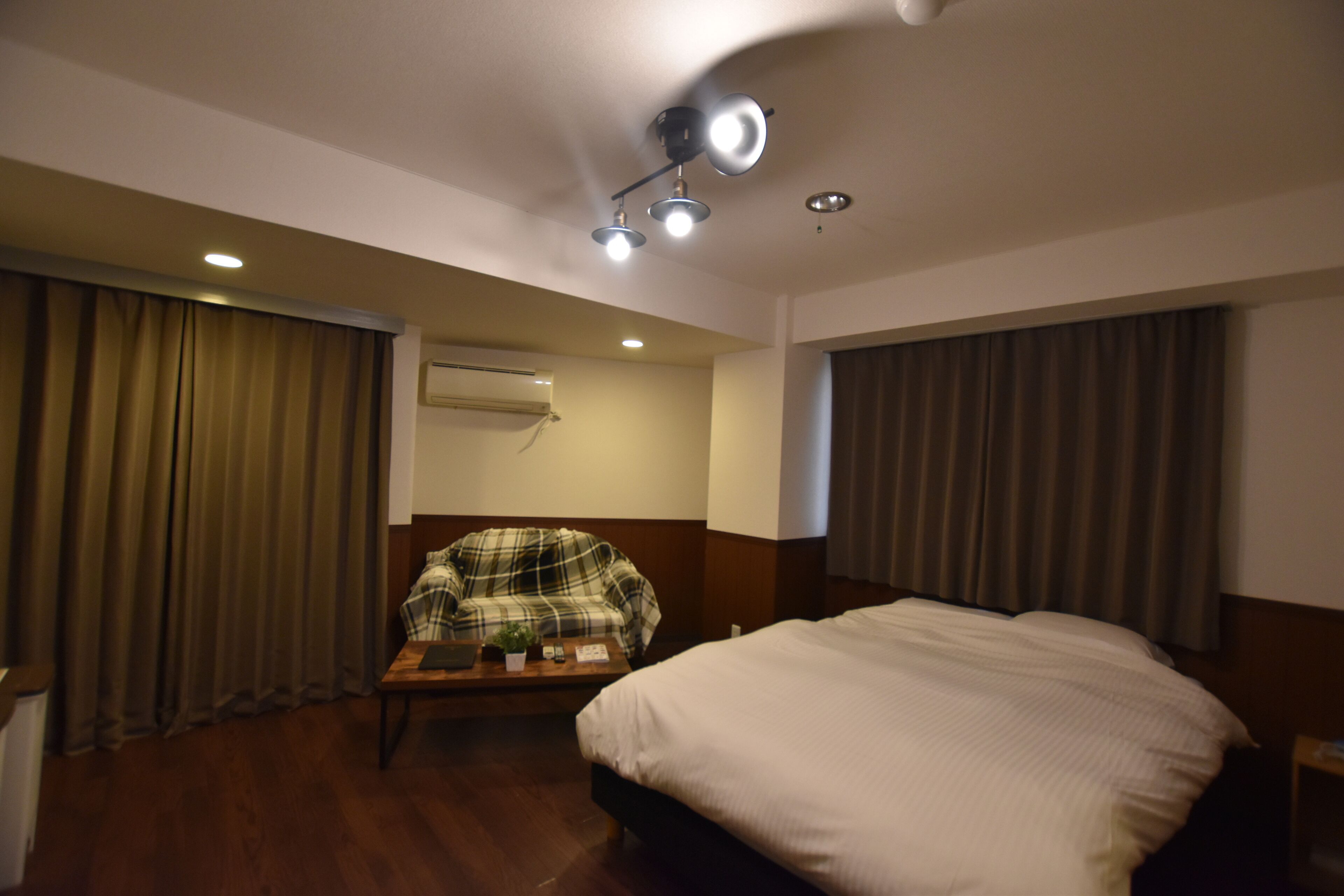 comfort double room, 1 double bed, non smoking | 1 bedroom, blackout curtains, soundproofing, iron/ironing board