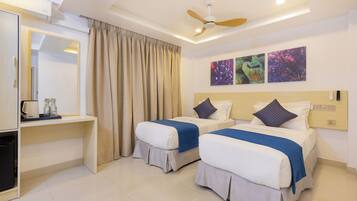 In-room safe, desk, rollaway beds, free WiFi