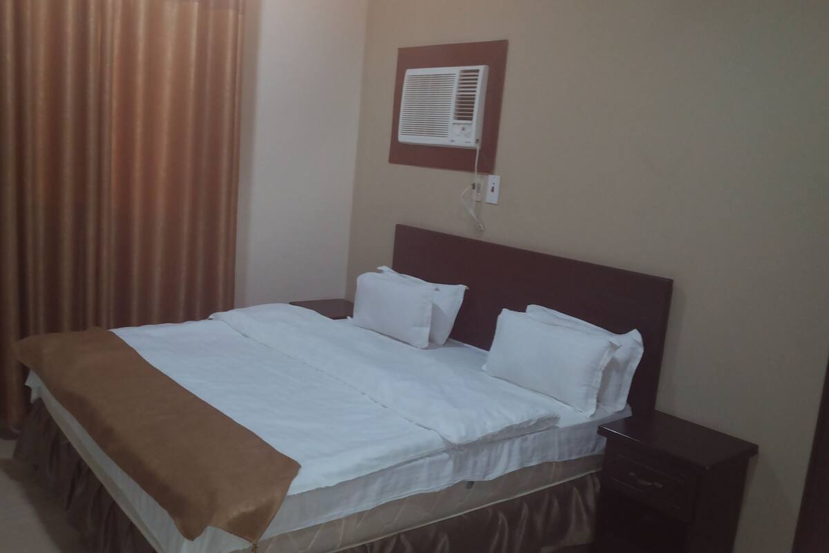 Verdunkelungsvorhänge, kostenloses WLAN