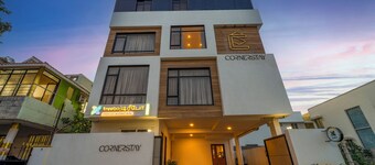  Treebo Premium Corner Stay