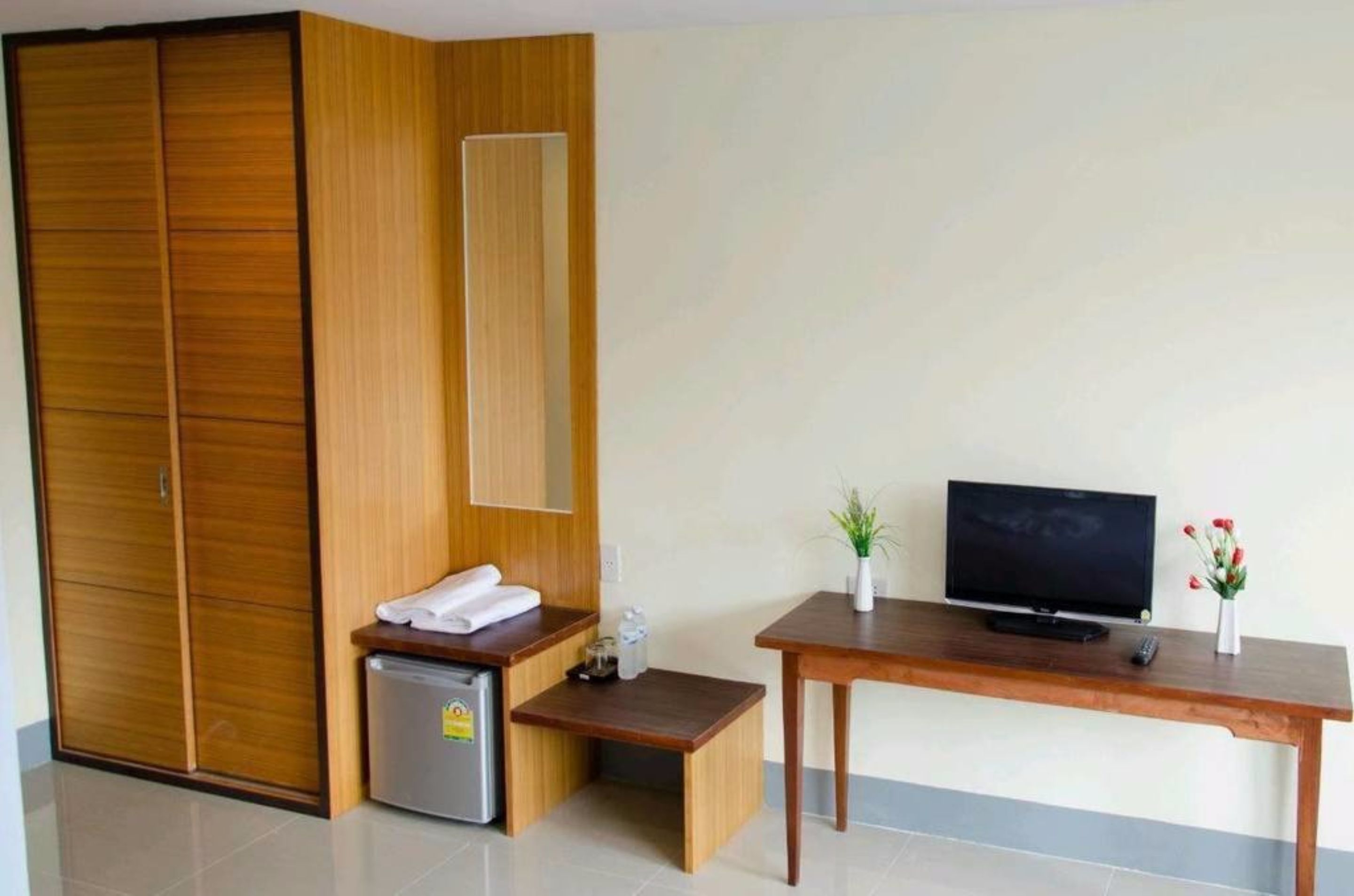 Classic Double Room, 1 King Bed | Room amenity