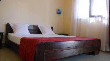 Premium bedding, soundproofing, free cots/infant beds, rollaway beds