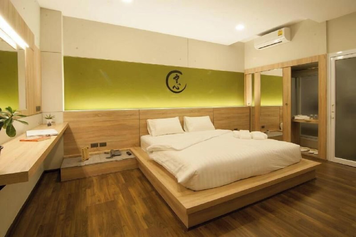 Desk, blackout drapes, rollaway beds (surcharge), WiFi (free)
