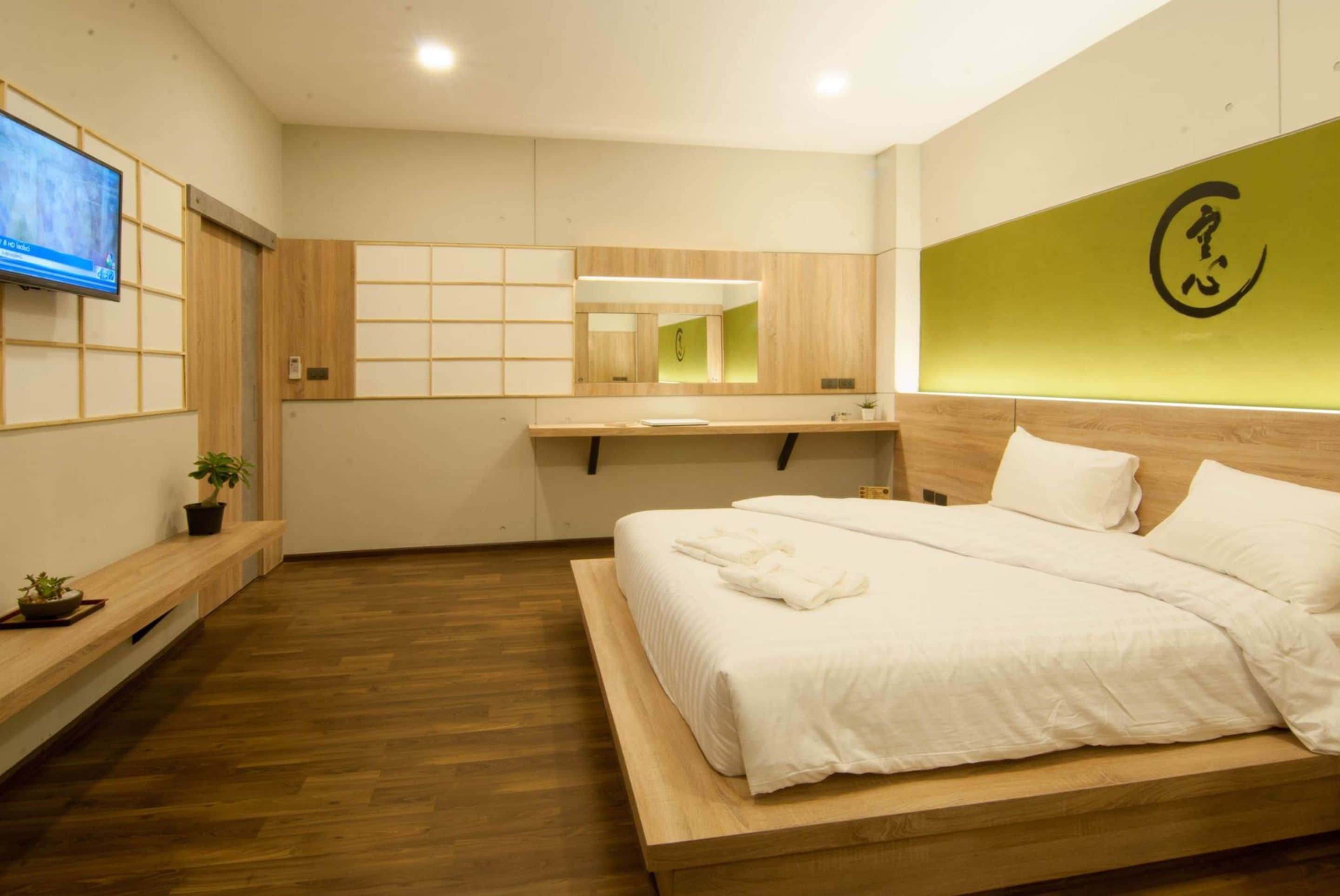 suite | individually decorated, desk, blackout curtains, rollaway beds