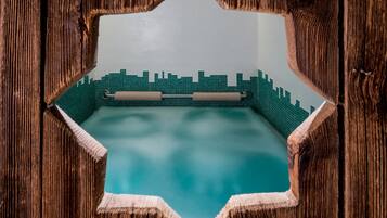 Bain à remous intérieur