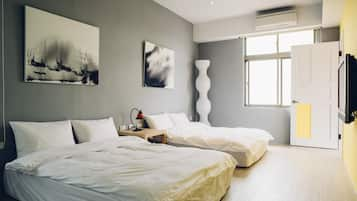 Family Room | Premium bedding, free WiFi, bed sheets