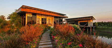 Façana frontal de l'allotjament