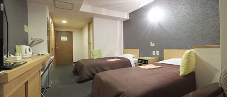 Free WiFi, bed sheets