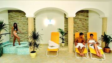 Sauna, hot tub, steam room, Turkish bath/hammam, body treatments