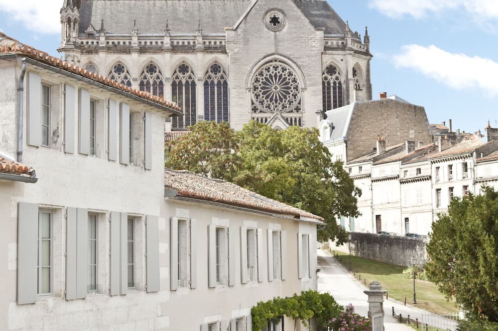 Hotel Angoulême Le Saint Gelais