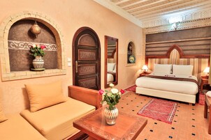 Superior-Doppelzimmer | Kostenloses WLAN, Bettwäsche