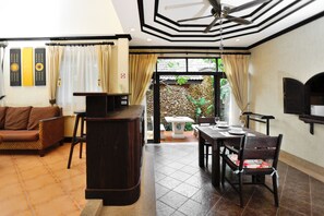 Villa Duangdurn | Breakfast area