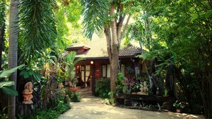 Property grounds - Polina Park Hotel (Koh Samui)