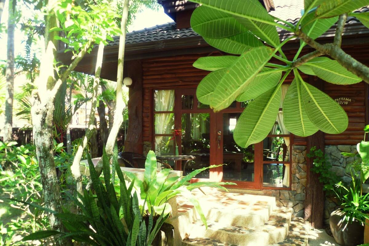 Villa Pattama  | Terrasse/Patio