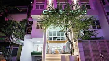 Fachada de la propiedad