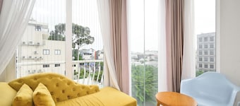 Camila Airport Hotel