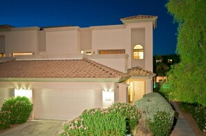 Property grounds - Paradise View Villas - PV762 By Signature Vacation Rentals (Scottsdale)