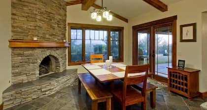 Majestic Carefree Home By Signature Vacation Rentals