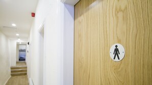 Uklassifisert bilde, 2 av 41, knapp