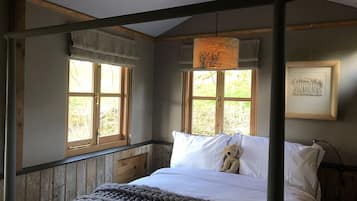 Deluxe Apartment, Private Bathroom, Mountain View | 1 bedroom