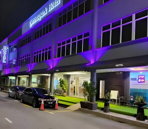 Exterior - Desa Queenspark Hotel (Malacca City)