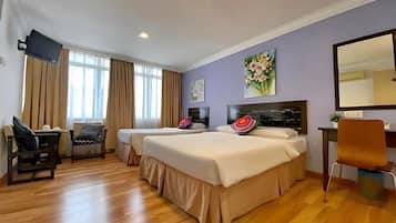 Executive Triple Room | Egyptian cotton sheets, premium bedding, down duvets, pillow-top beds