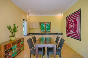 Villa (Gopi) | Cortinas opacas y wifi gratis
