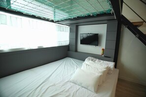 Net Room (A Type) | Laptop workspace, free WiFi - Nangman Sea (Yeosu)