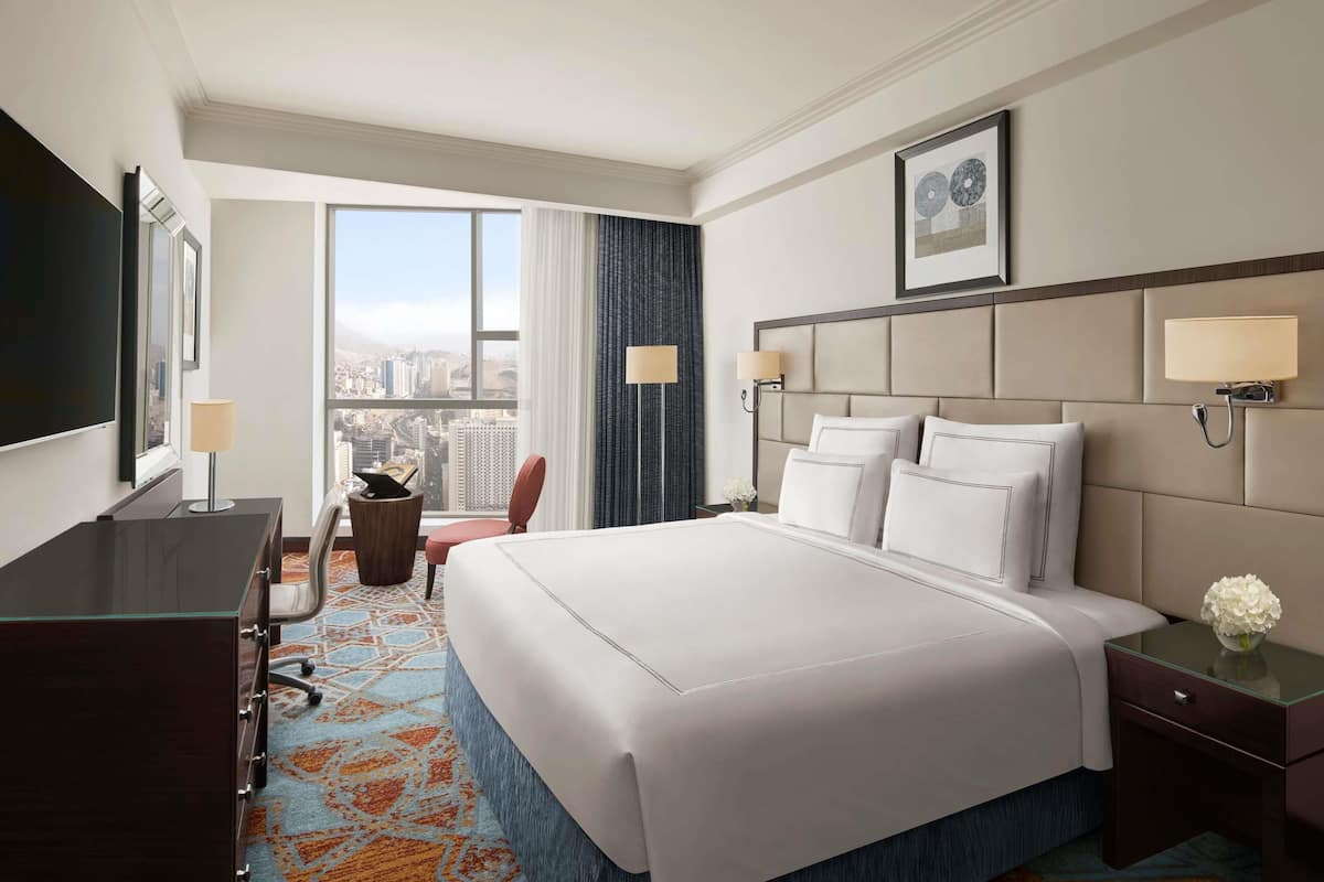 Habitación Premier con 2 camas individuales, 2 camas individuales (Kaaba View) | Ropa de cama de alta calidad y camas con efecto memoria