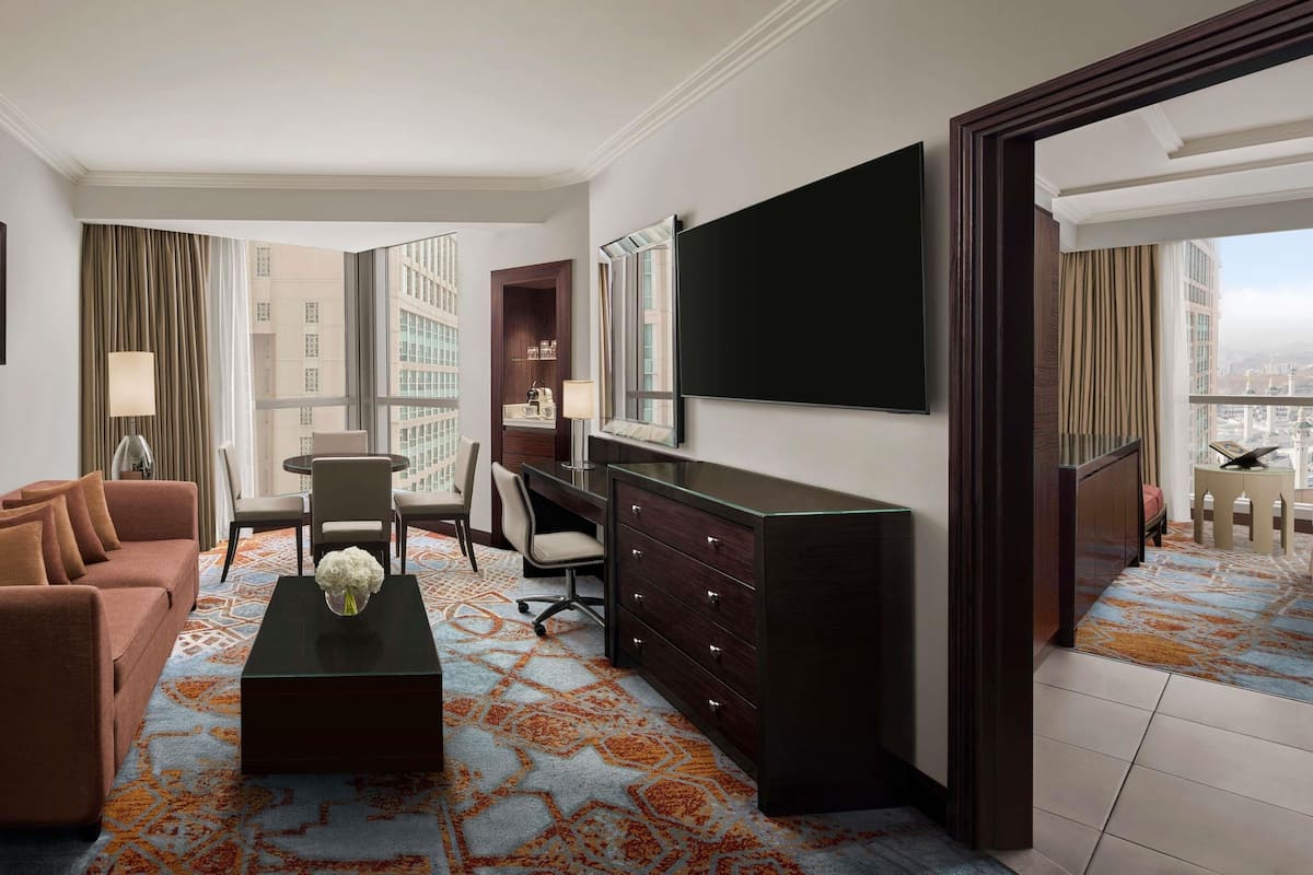 Executive Suite, 2 Bedrooms, City View | Premium bedding, memory foam beds, in-room safe, desk