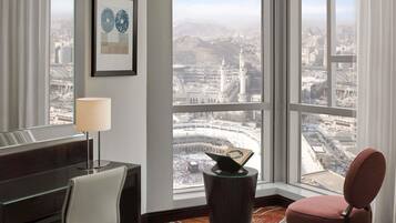 Premier Twin Room, 2 Single Beds (Kaaba View)