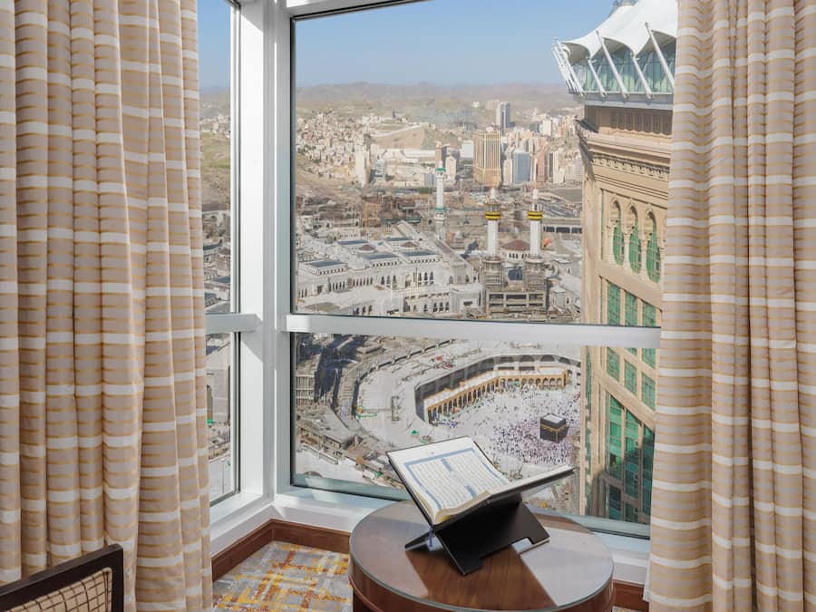 55-inch Smart TV with satellite channels, TV