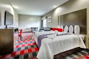 Desk, iron/ironing board, free WiFi, bed sheets - Americas Best Value Inn and Suites IAH Airport North (Humble)