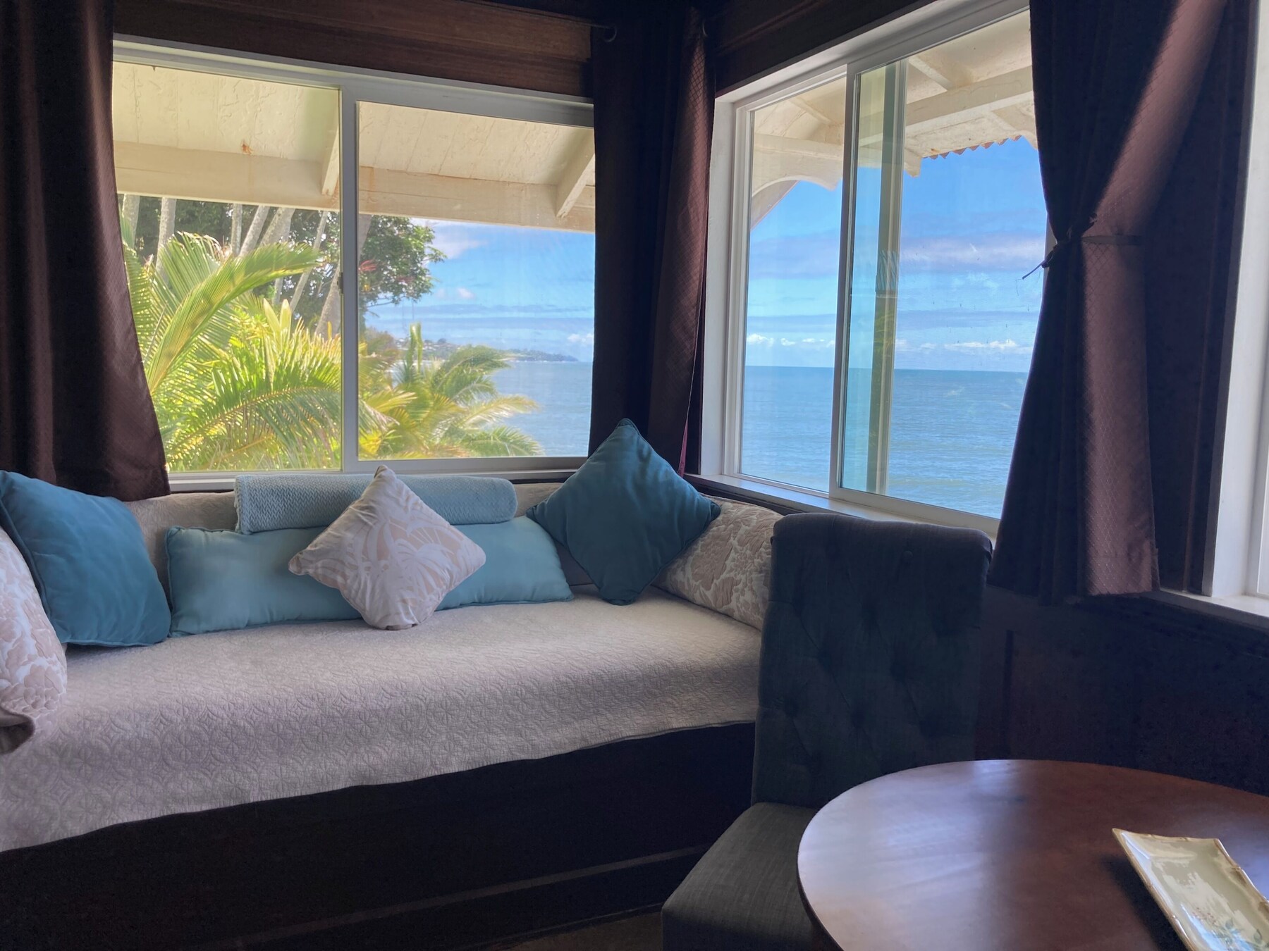 Premier Room, 1 Bedroom, Bay View, Oceanfront
