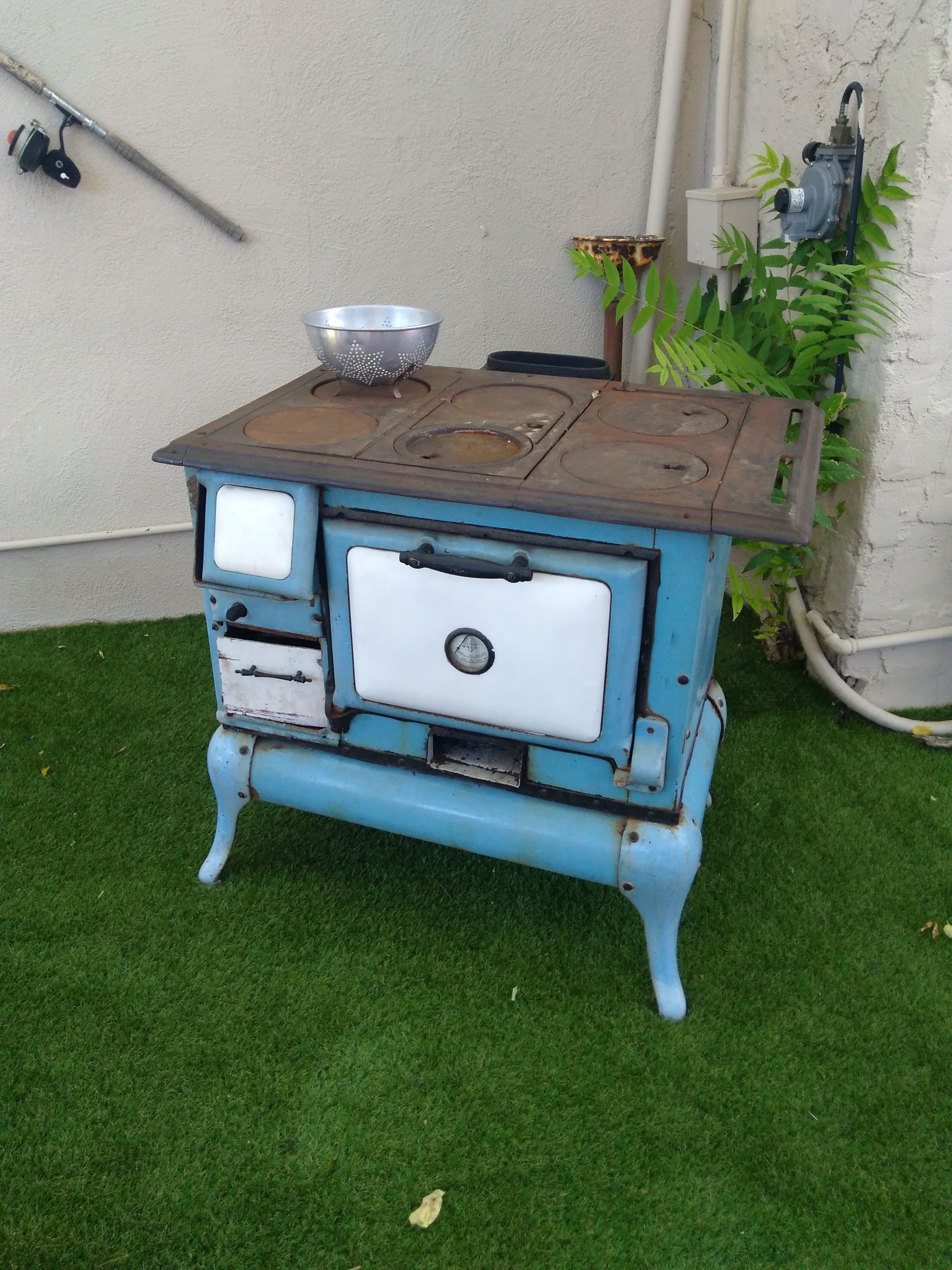 Family Suite, 3 Bedrooms, Refrigerator & Microwave, Courtyard Area | Courtyard view