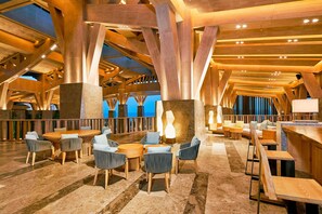 2 bar/lounge, bar tepi kolam renang