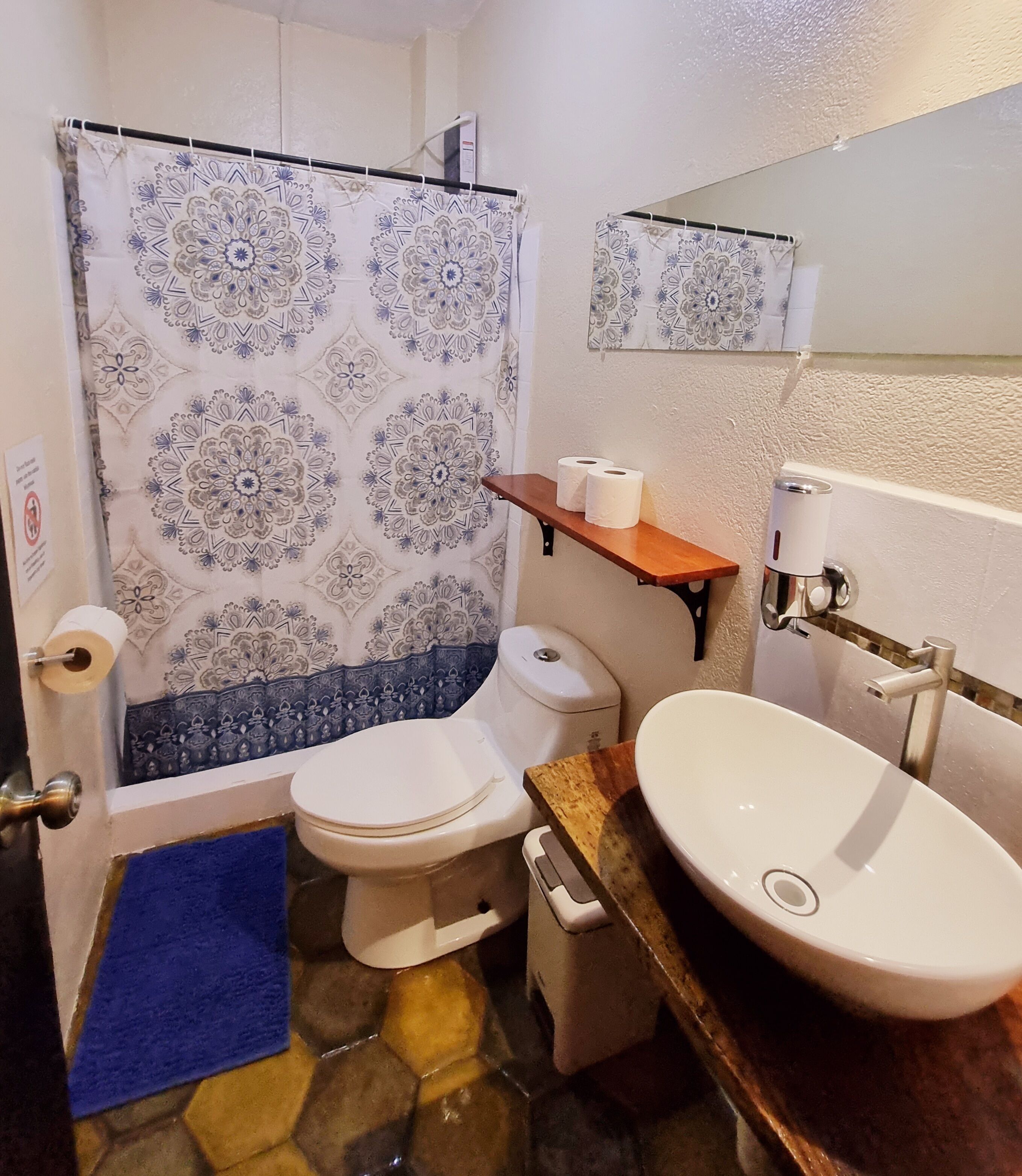 Photo - Casa Pura Vida Surf Hostel - Tamarindo Costa Rica