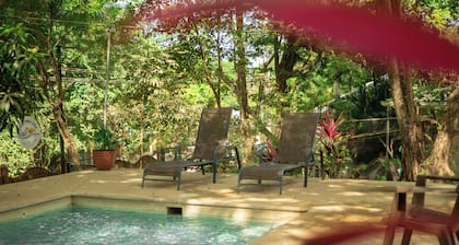 Casa Pura Vida Surf Hostel
