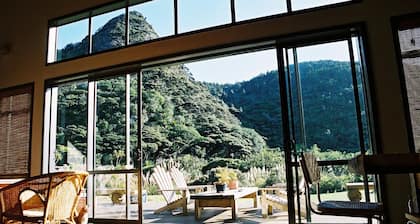 Piha Beachstay - Hostel