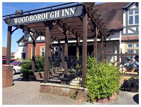 Exterior - Woodborough Inn (Winscombe)