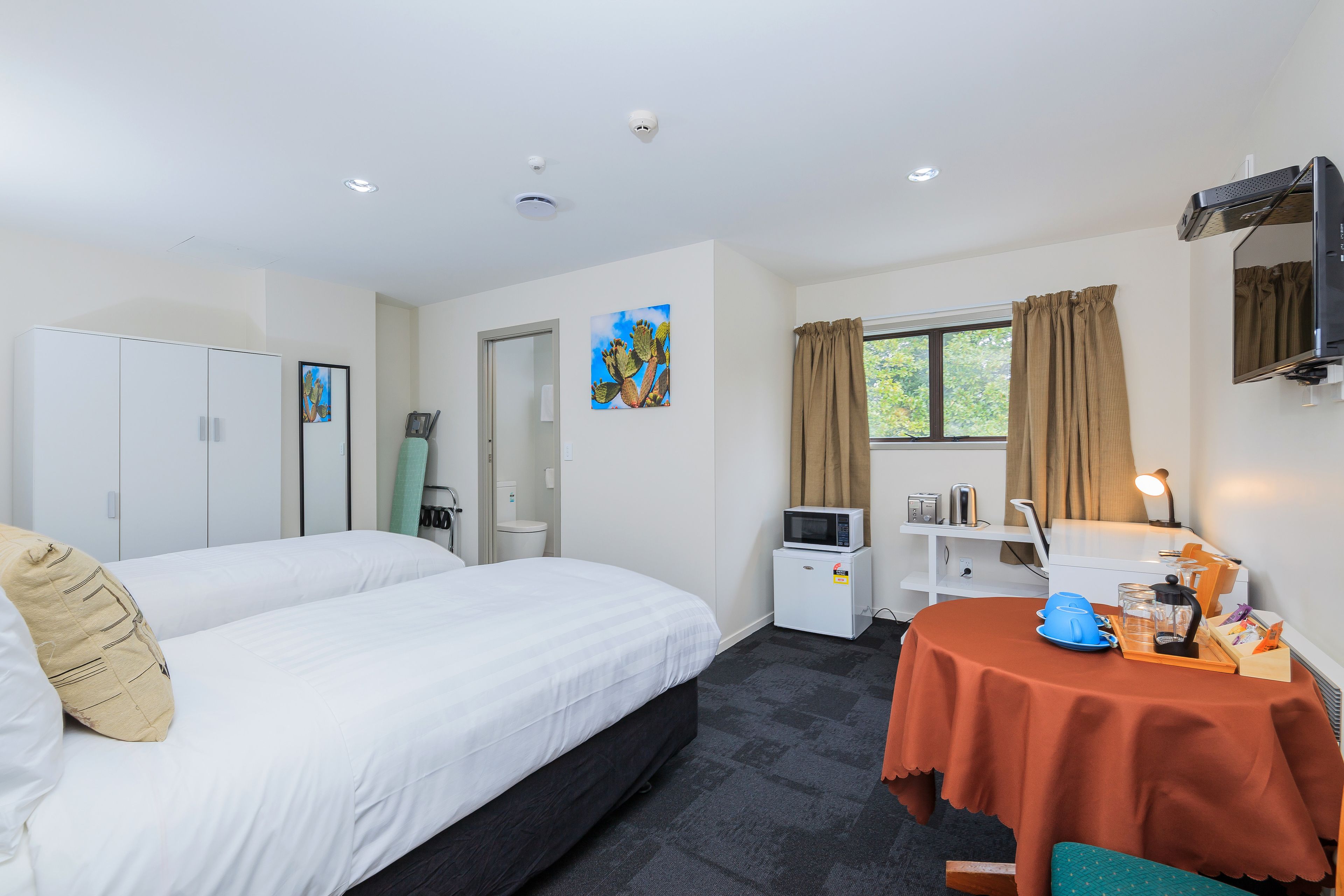 Photo - Greenlane Motel