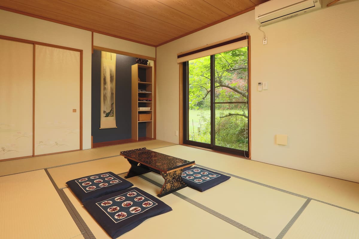 Basic Room