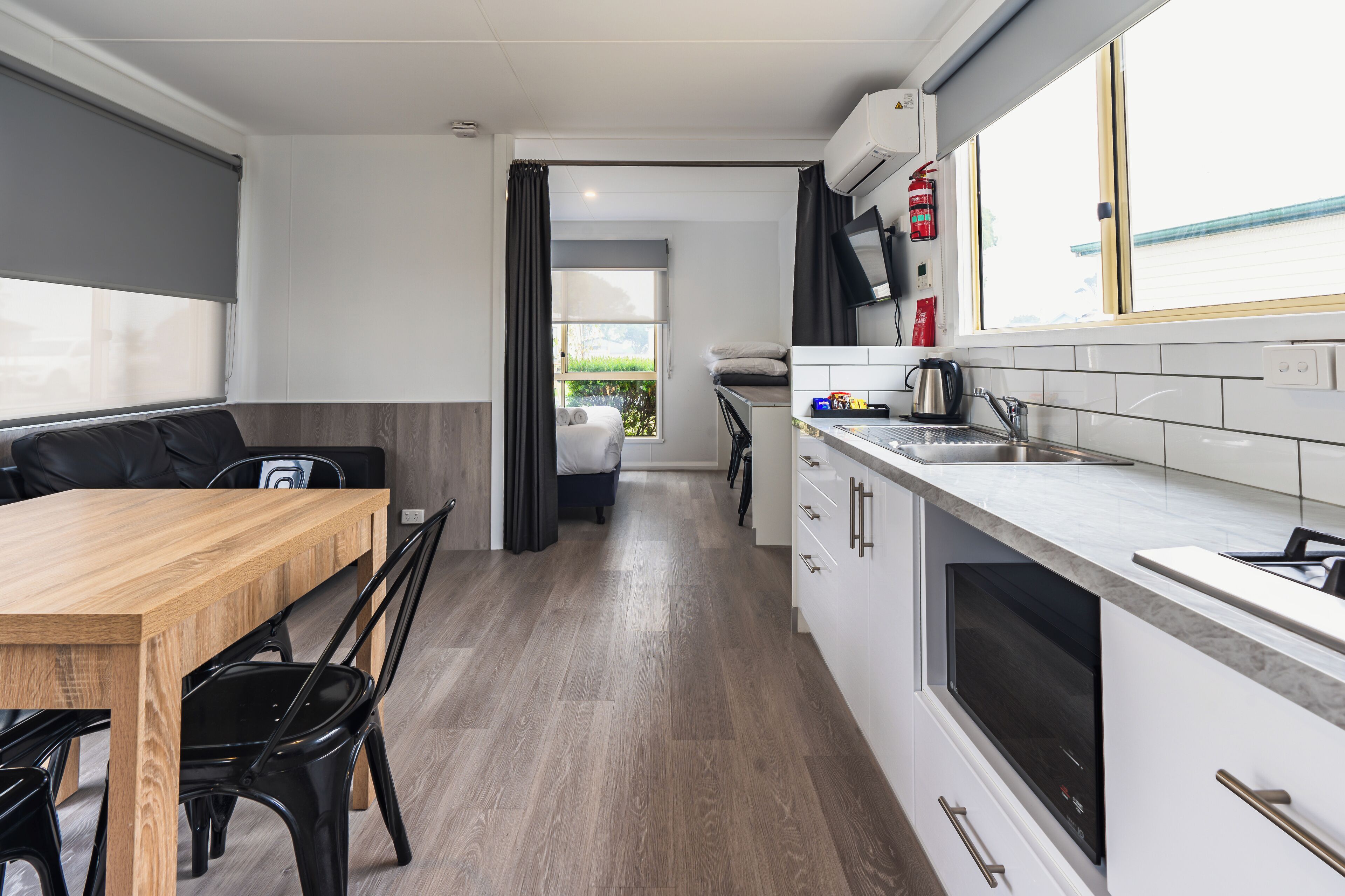 Cunas, wifi gratis y ropa de cama 