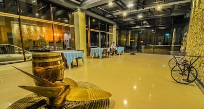 Calamari Hostel
