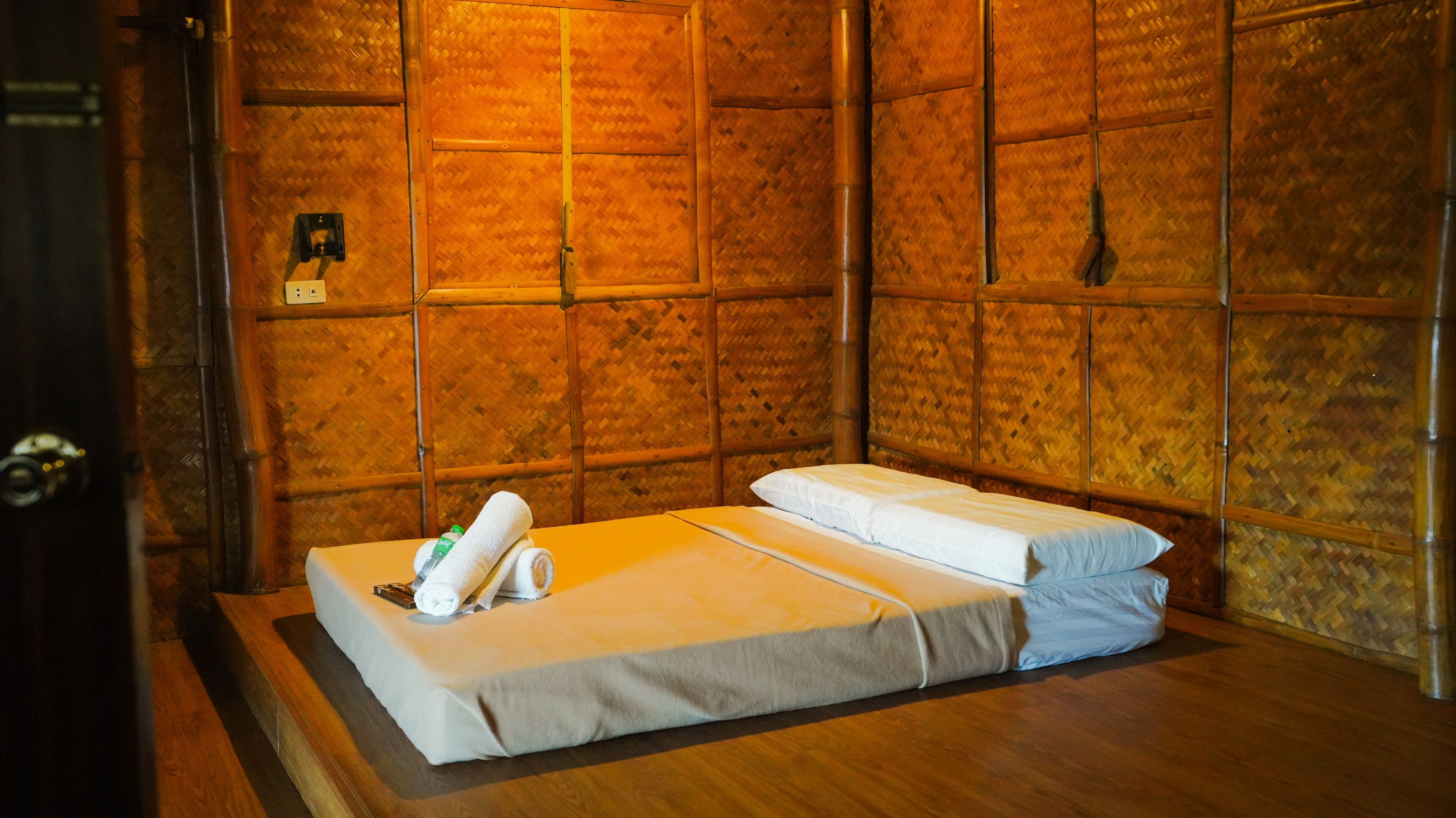 classic casita | individually decorated, individually furnished, soundproofing, free wifi