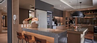 Orange Hotel - Wenhua