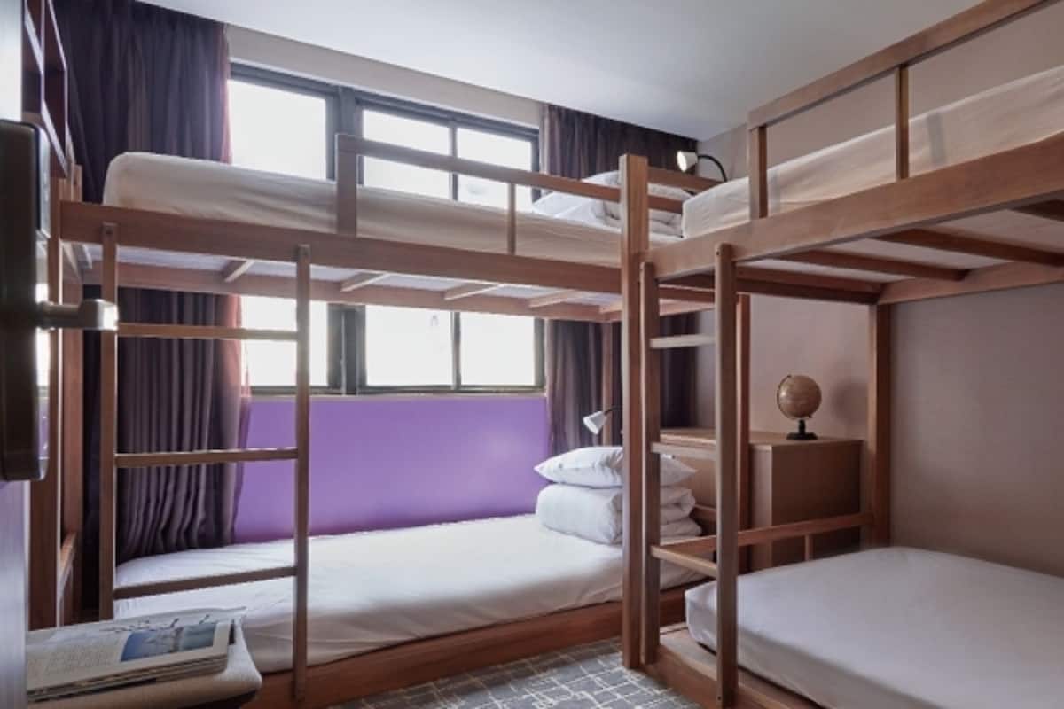 Laptop workspace, blackout curtains, free WiFi, bed sheets